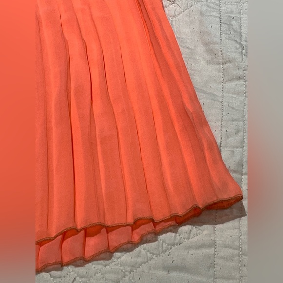 Long skirt - Picture 3 of 3